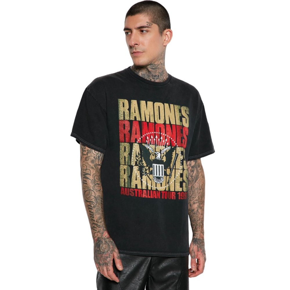 Ramones 1991 Australian Tour Repeat Logo T-Shirt 90's Retro Vintage - Picture 1 of 6
